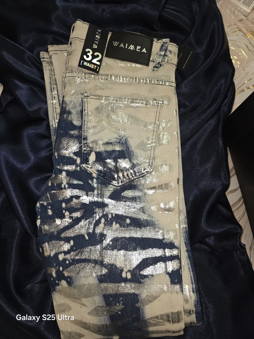 Waimea Stretch Jeans In Silver, Black & Blue. New With Tags. Size 32. MFRP:$85